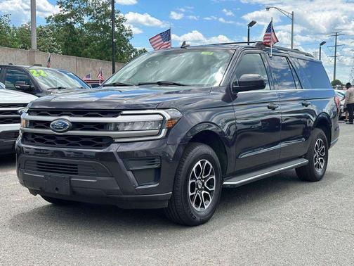 Gray Metallic 2024 Ford Expedition Max XLT