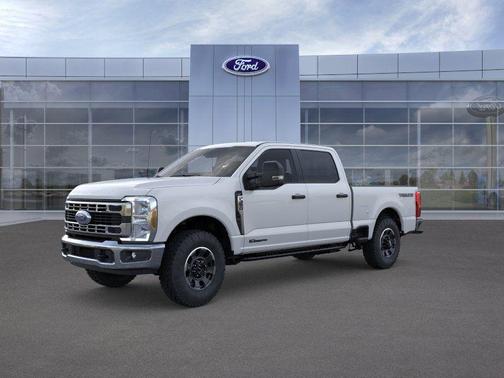 Oxford White 2026 Ford F-350 XLT