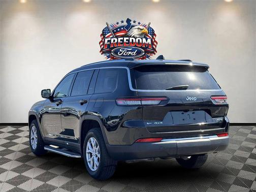 Diamond Black Crystal Pearlcoat 2022 Jeep Grand Cherokee L Limited