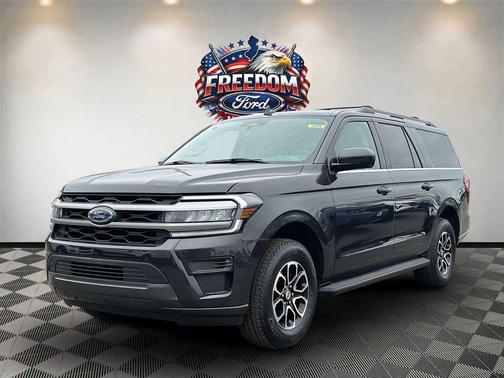 Gray Metallic 2024 Ford Expedition Max XLT