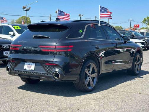 Vik Black 2023 Genesis GV70 2.5T AWD