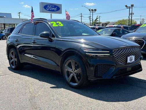 Vik Black 2023 Genesis GV70 2.5T AWD