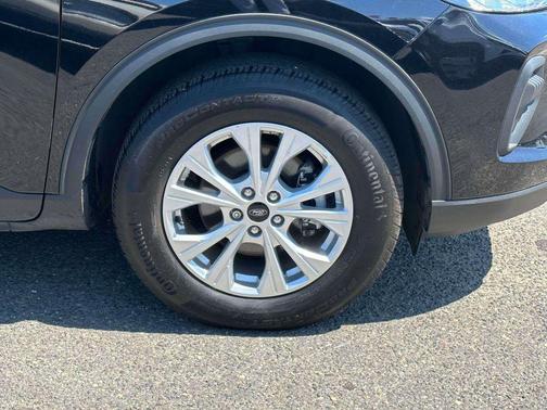 Agate Black Metallic 2024 Ford Escape Active