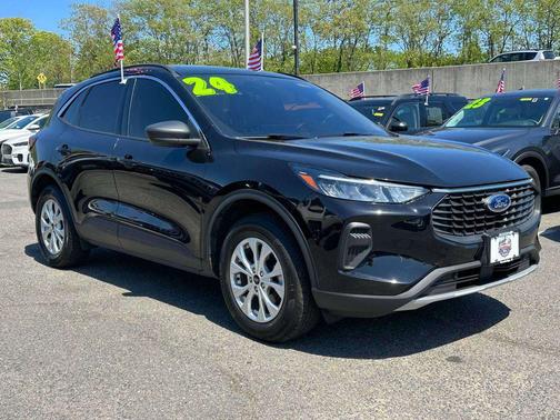 Agate Black Metallic 2024 Ford Escape Active