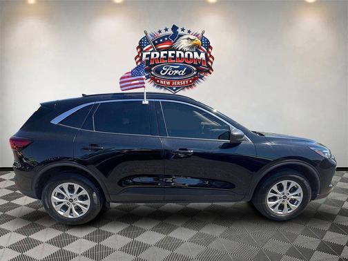 Agate Black Metallic 2024 Ford Escape Active