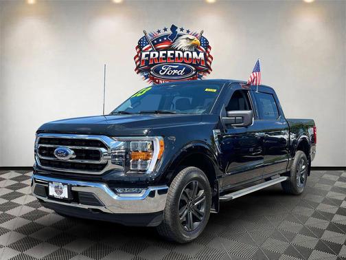 Agate Black Metallic 2023 Ford F-150 XLT