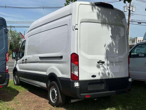 Oxford White 2023 Ford Transit-250 Base