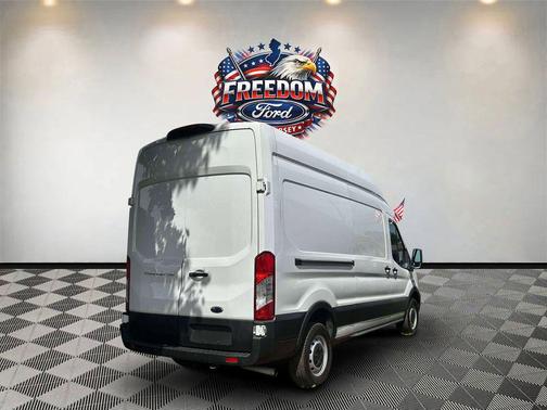 Oxford White 2023 Ford Transit-250 Base