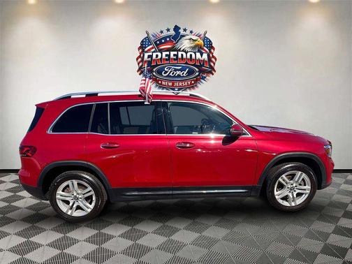 MANUFAKTUR Patagonia Red Metallic 2022 Mercedes-Benz GLB 250 4MATIC