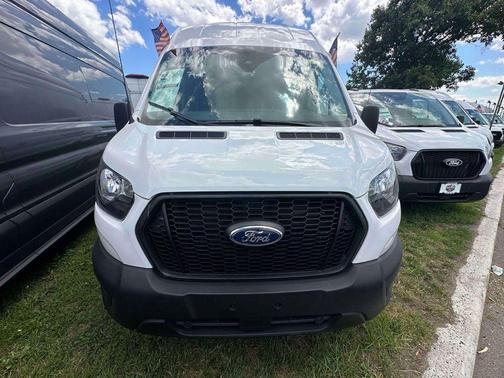 Oxford White 2024 Ford Transit-350 Base