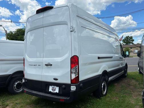 Oxford White 2024 Ford Transit-350 Base