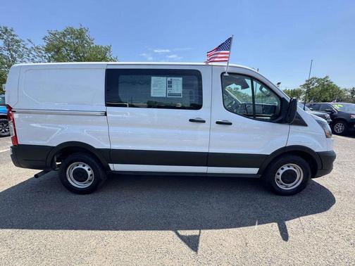 Oxford White 2020 Ford Transit-150 Base