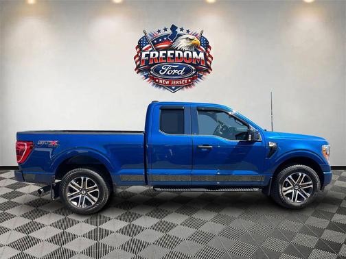 Atlas Blue Metallic 2022 Ford F-150 XL