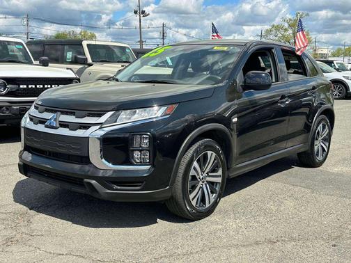 Mercury Gray Metallic 2025 Mitsubishi Outlander Sport