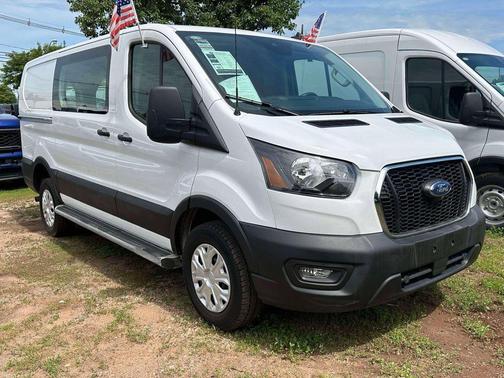 Oxford White 2024 Ford Transit-250 Base