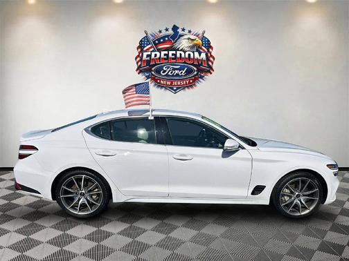 Alta White 2025 Genesis G70 2.5T RWD