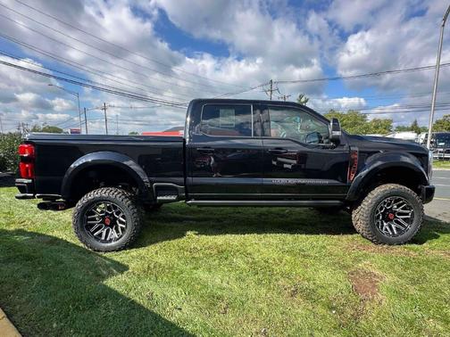 Black Metallic 2027 Ford F-250 Lariat