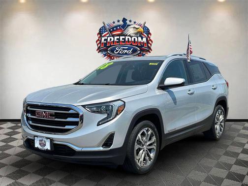 Quicksilver Metallic 2018 GMC Terrain SLT