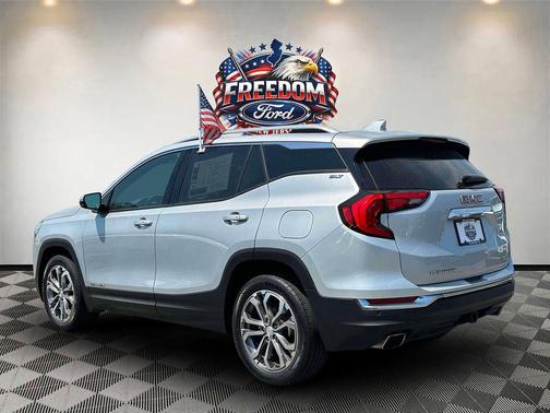 Quicksilver Metallic 2018 GMC Terrain SLT