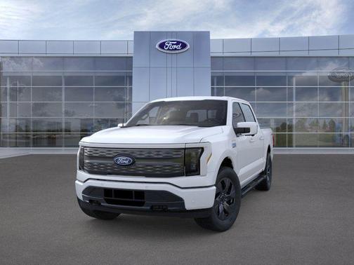 Star White Metallic Tri-Coat 2025 Ford F-150 Lightning LARIAT