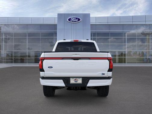 Star White Metallic Tri-Coat 2025 Ford F-150 Lightning LARIAT