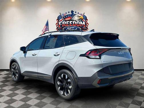 Wolf Gray 2023 Kia Sportage X-Line