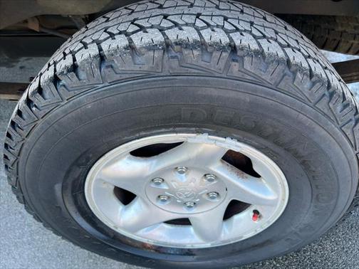 2000 Toyota Tundra SR5