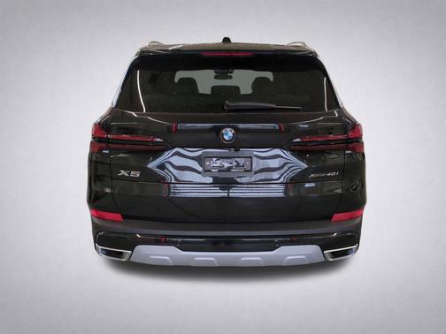 Black Sapphire Metallic 2026 BMW X5 xDrive40i