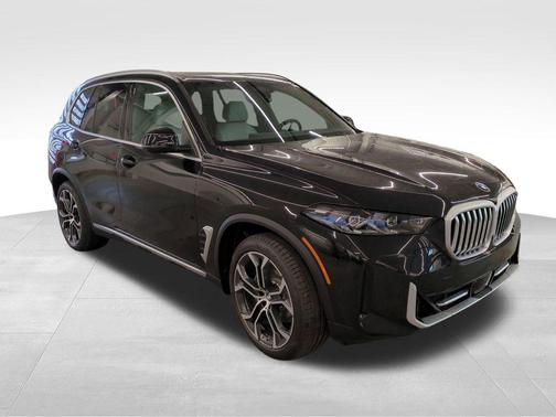 Black Sapphire Metallic 2026 BMW X5 xDrive40i