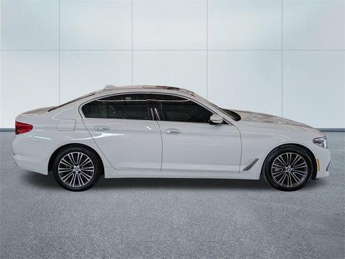 2017 BMW 540 i xDrive