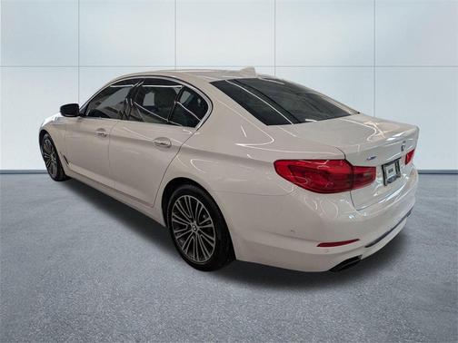 2017 BMW 540 i xDrive