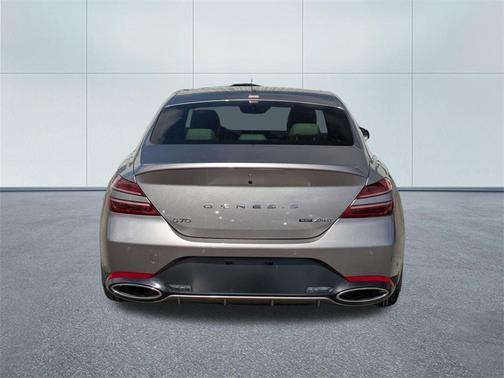 2023 Genesis G70 3.3T