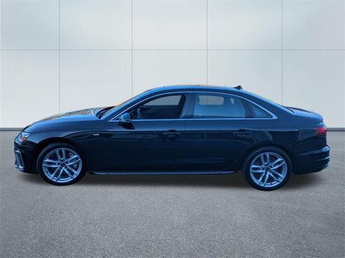 2023 Audi A4 45 S line Premium Plus