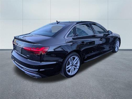 2023 Audi A4 45 S line Premium Plus
