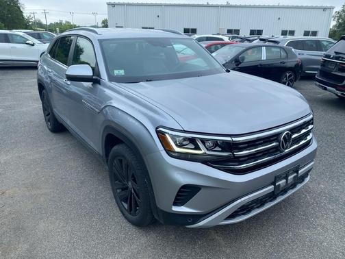 2022 Volkswagen Atlas Cross Sport 3.6L V6 SE w/Technology