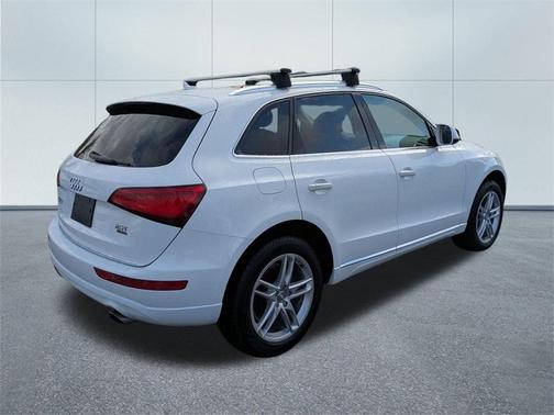 2015 Audi Q5 2.0T Premium