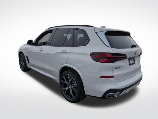 Alpine White 2026 BMW X5 xDrive40i