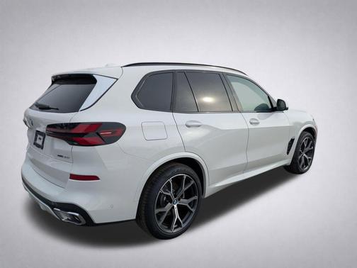 Alpine White 2026 BMW X5 xDrive40i