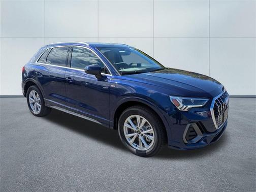 2025 Audi Q3 45 S line Premium