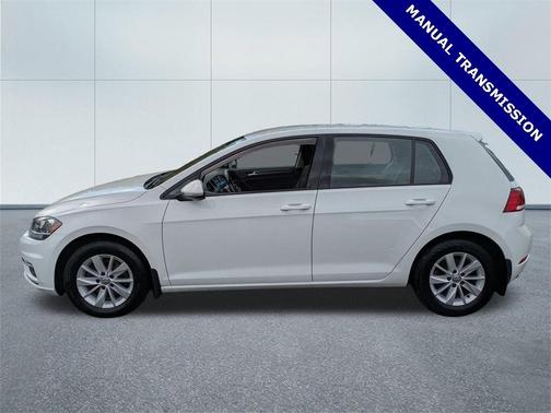 2018 Volkswagen Golf TSI S