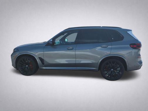 Gray Metallic 2026 BMW X5 xDrive40i