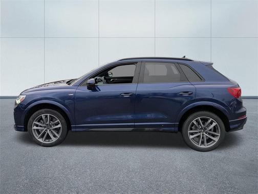 2025 Audi Q3 45 S line Premium