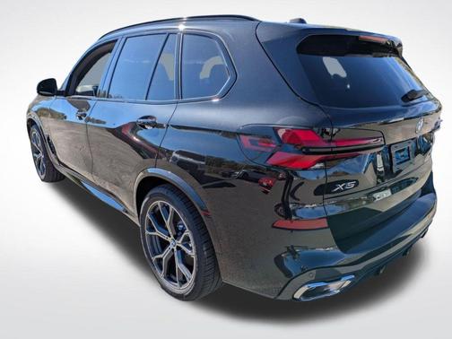 Black Sapphire Metallic 2026 BMW X5 PHEV xDrive50e