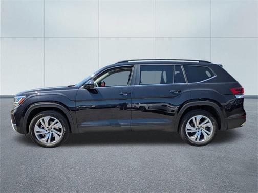2022 Volkswagen Atlas 3.6L SE w/Technology