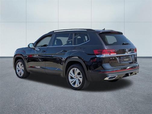 2022 Volkswagen Atlas 3.6L SE w/Technology