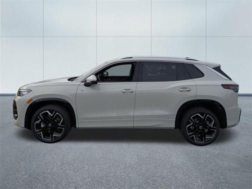 2026 Volkswagen Tiguan 2.0T SEL R-Line