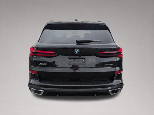 Black Sapphire Metallic 2026 BMW X5 xDrive40i