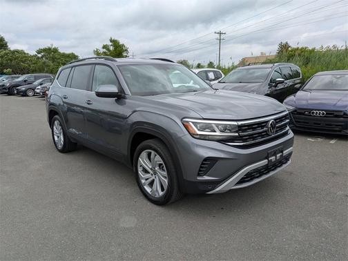 2022 Volkswagen Atlas 3.6L SE w/Technology