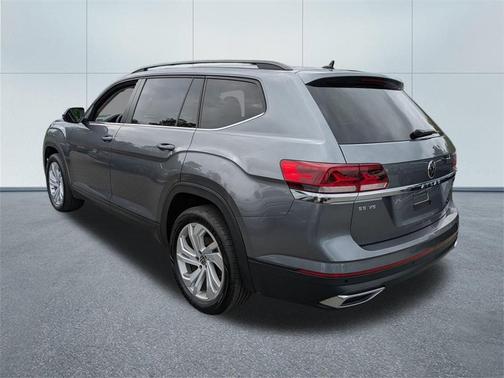 2022 Volkswagen Atlas 3.6L SE w/Technology