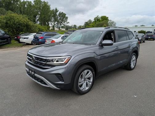 2022 Volkswagen Atlas 3.6L SE w/Technology